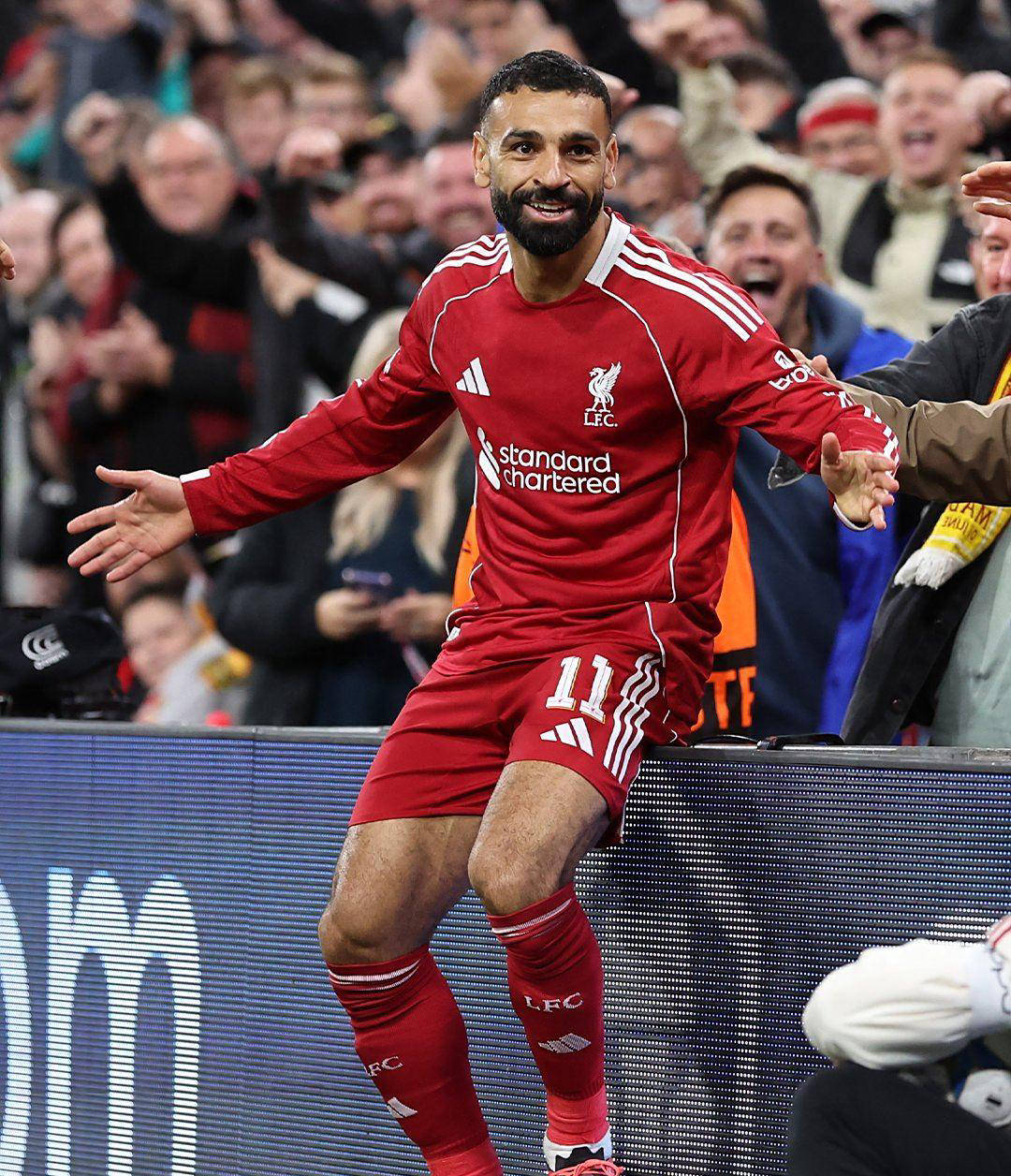 体育游戏-包含萨拉赫意外战胜巴黎圣日耳曼，锐不可当引爆全场！比赛高潮迭起的词条-体育游戏